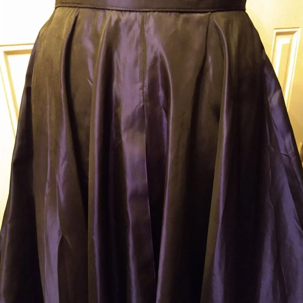 SOLD! Gigi Clark, Gorgeous Iridescent Purple Full Circle Maxi Skirt - Picture 7 of 16